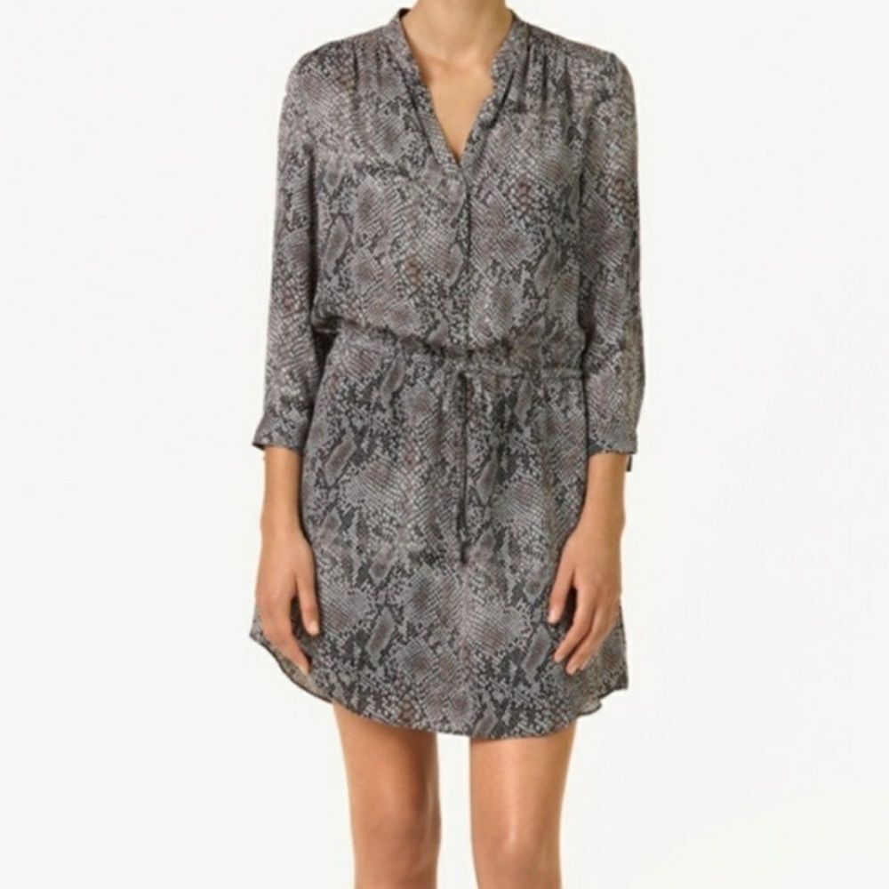 NWOT Aritzia Babaton 100% Silk Bennett Snakeskin Print Dress Women's size XXS